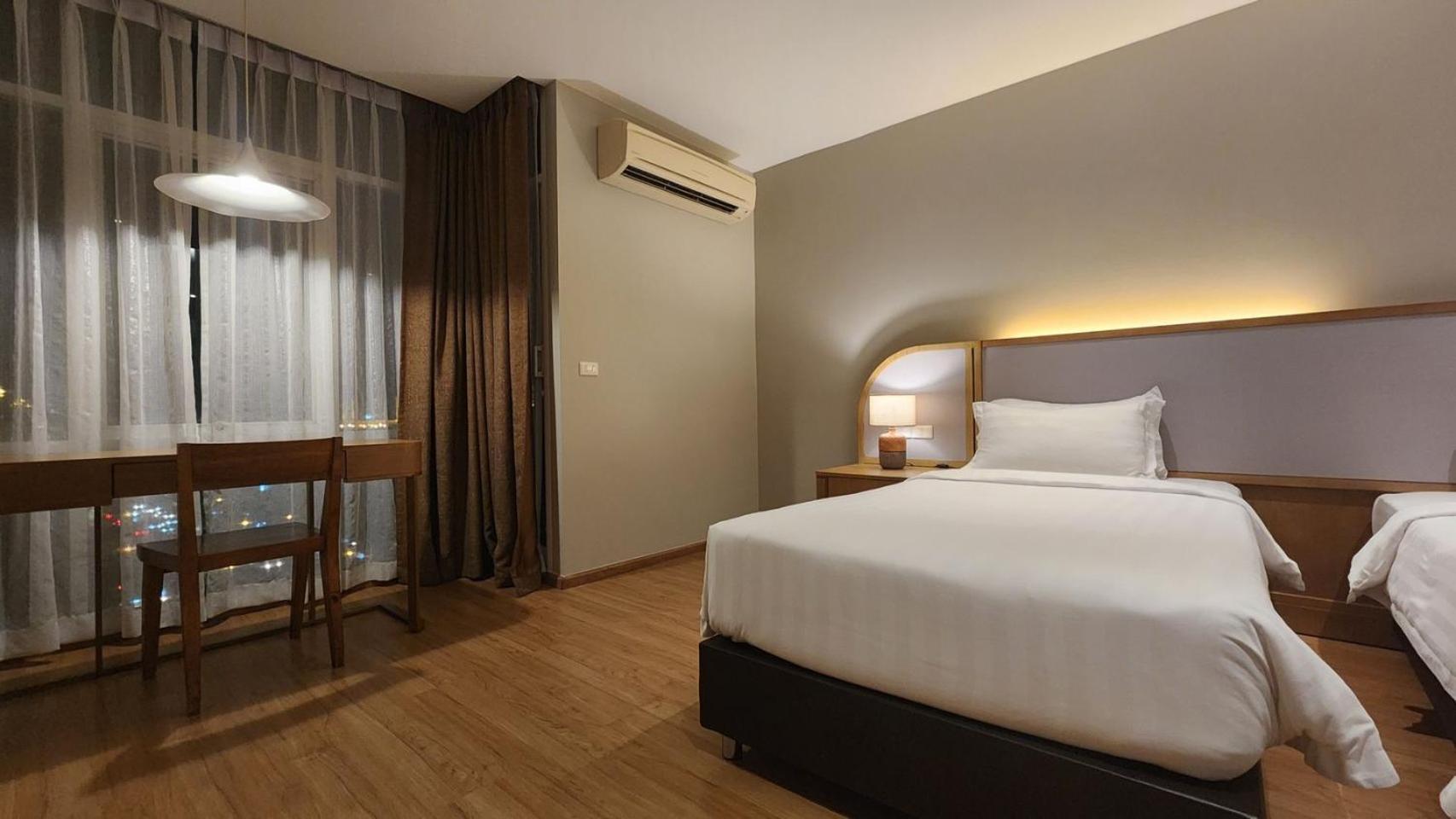 Brighton Hotel Bangkok Ngoại thất bức ảnh