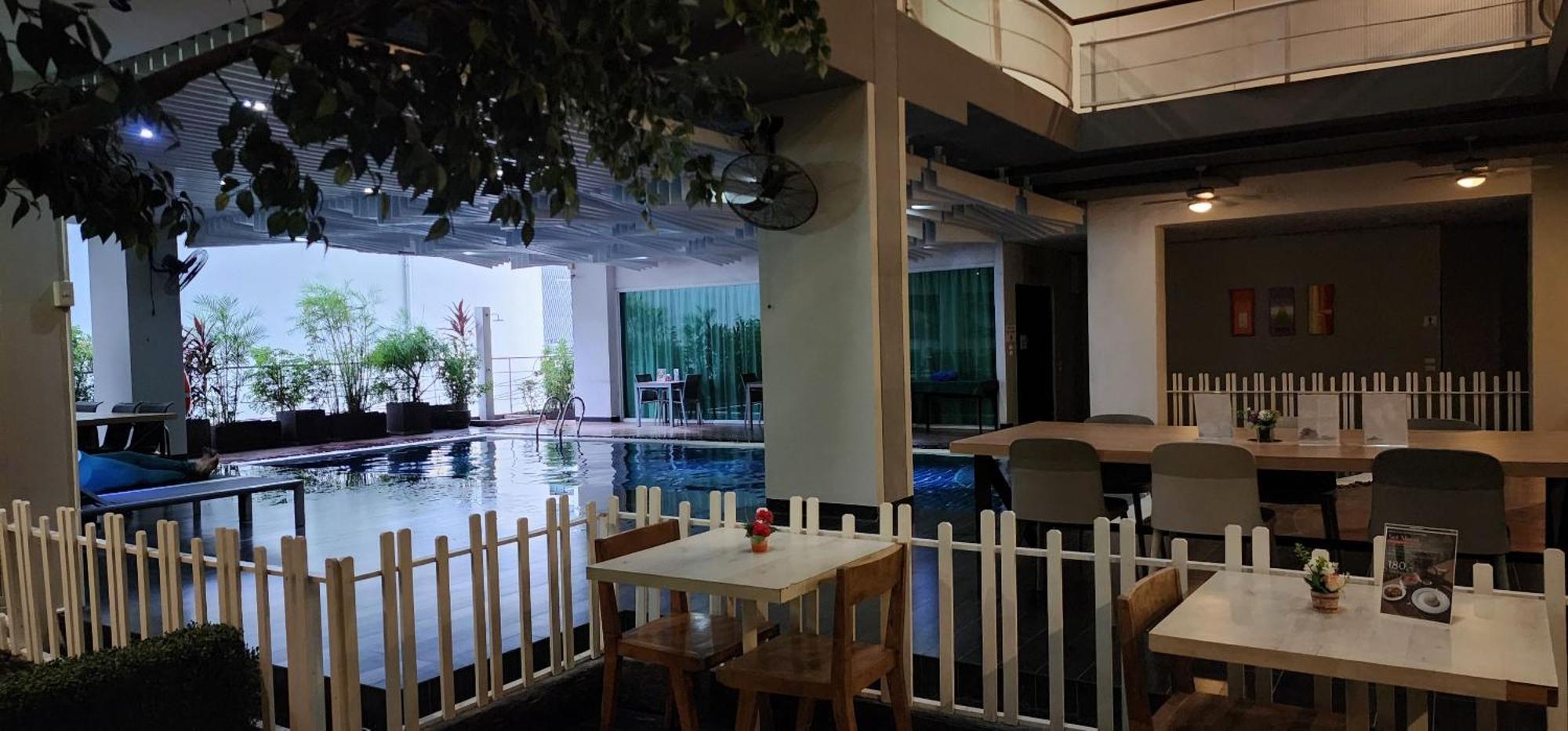 Brighton Hotel Bangkok Ngoại thất bức ảnh